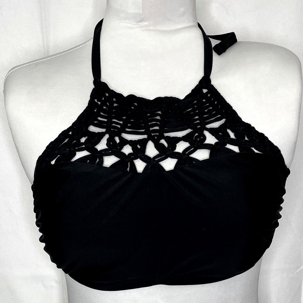 Xhiliration High Neck Boho Bikini Top | Size D/DD